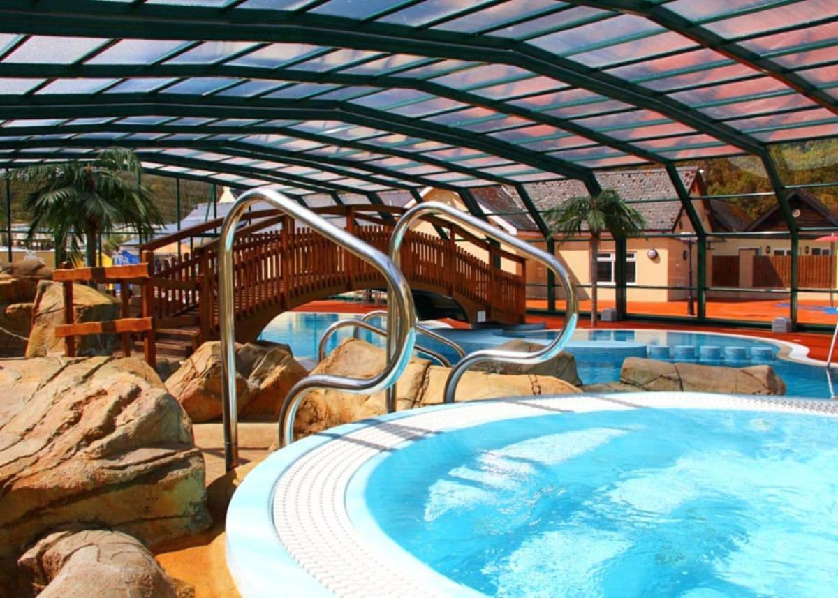 Cardigan Bay Holiday Park Екстер'єр фото
