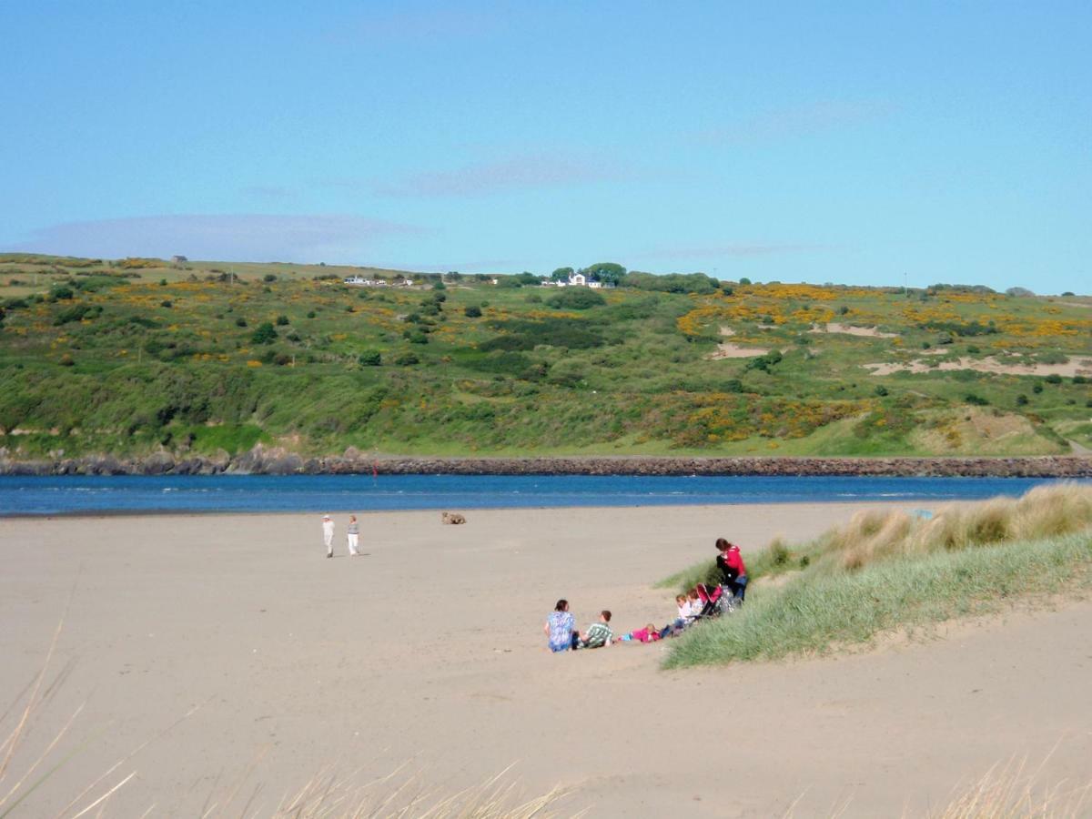 Cardigan Bay Holiday Park Екстер'єр фото